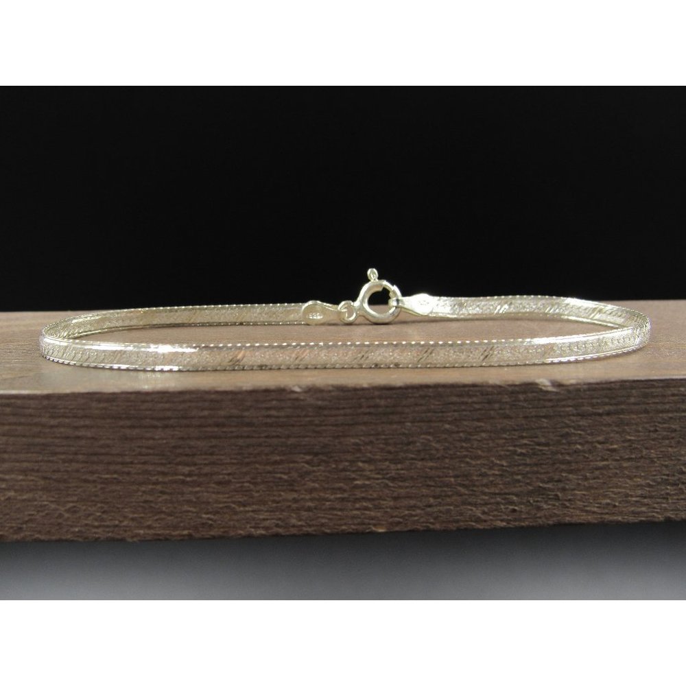 7" Sterling Silver Textured Style Chain Bracelet Vintage Elegant Beautiful